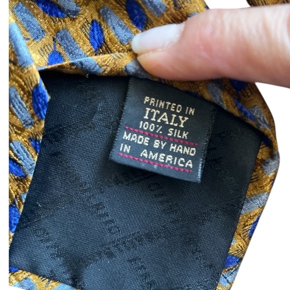 Ferrell Reed for Nordstrom 100% Silk Printed in Italy Handmade in America Tie - Picture 6 of 6